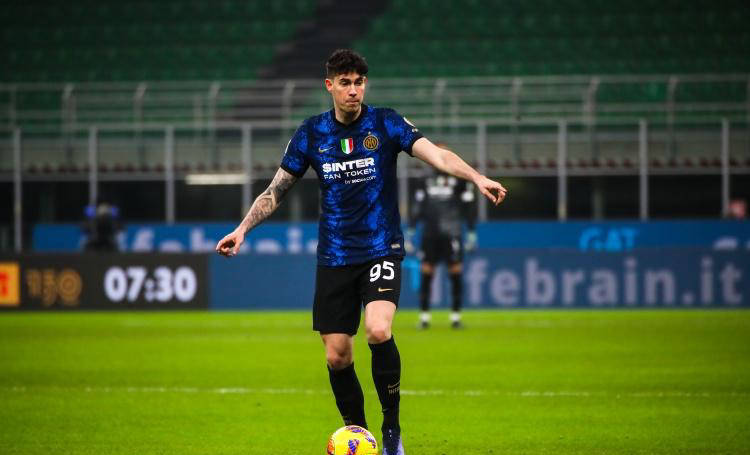 意甲最新动向：阿莱格里回归AC米兰，小因扎吉约见马洛塔商谈转会事宜